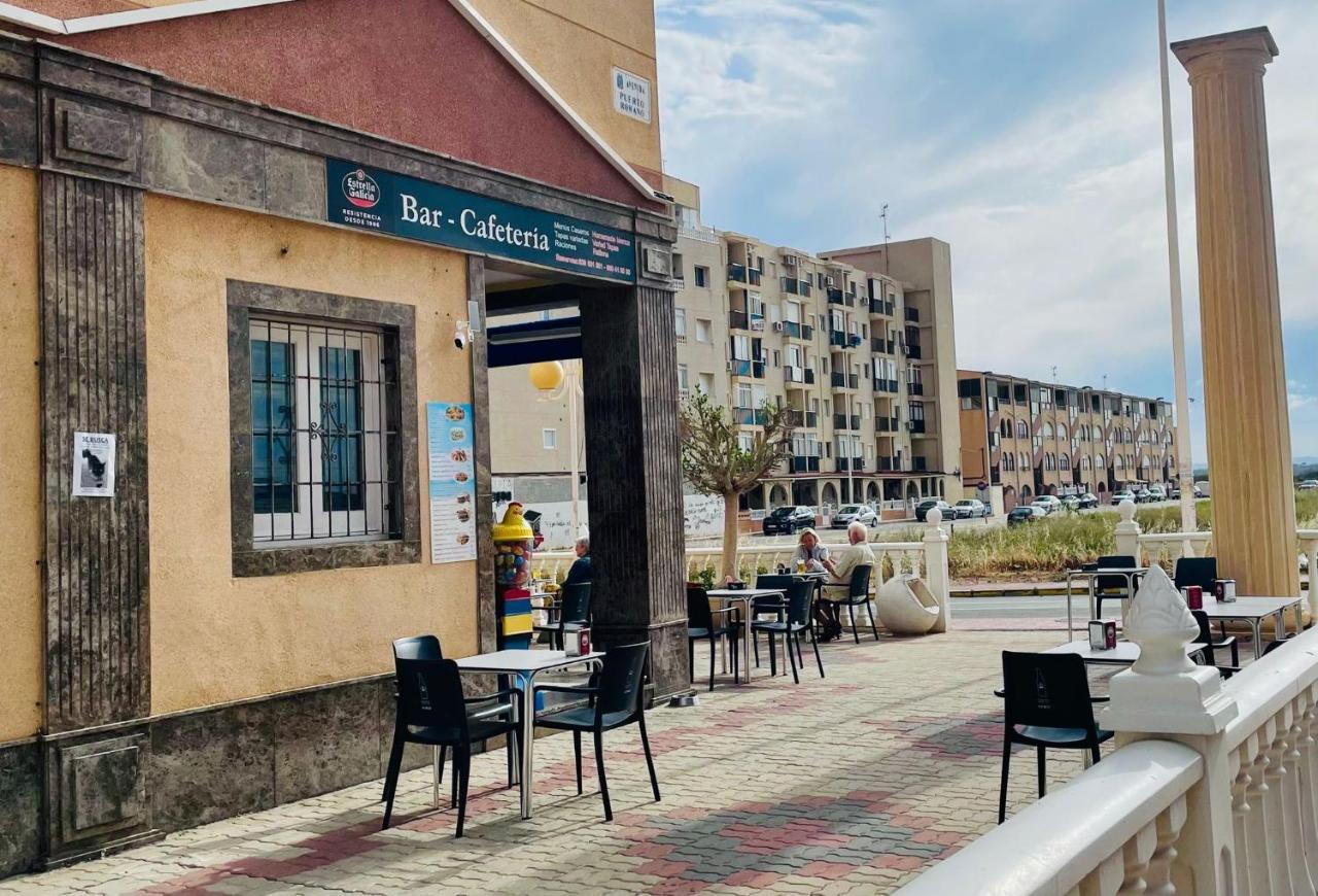 El Papagayo Apartment 2 Mins Walking To The Beach 托雷维耶哈 外观 照片