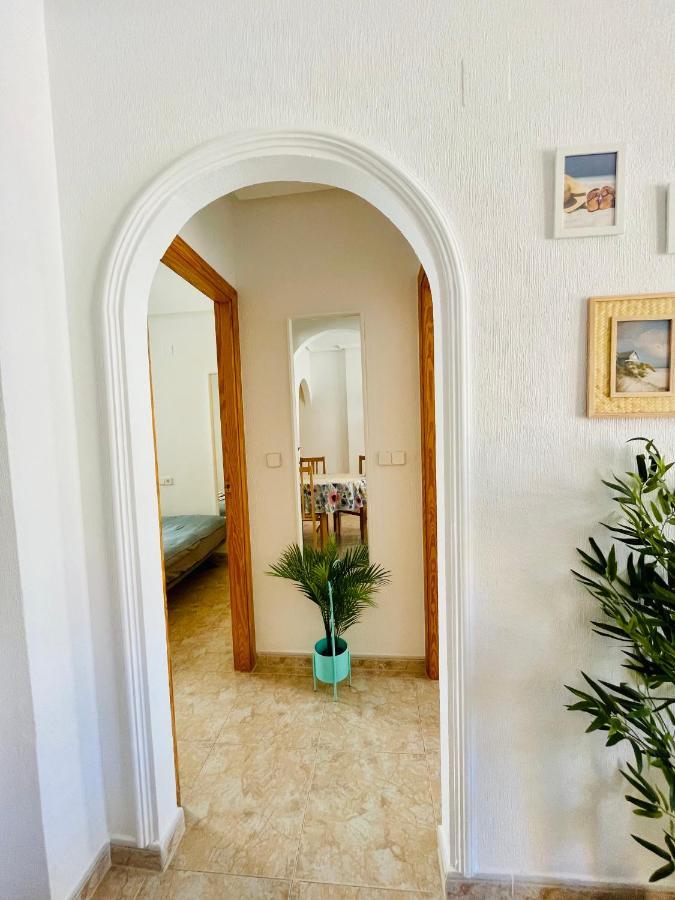 El Papagayo Apartment 2 Mins Walking To The Beach 托雷维耶哈 外观 照片